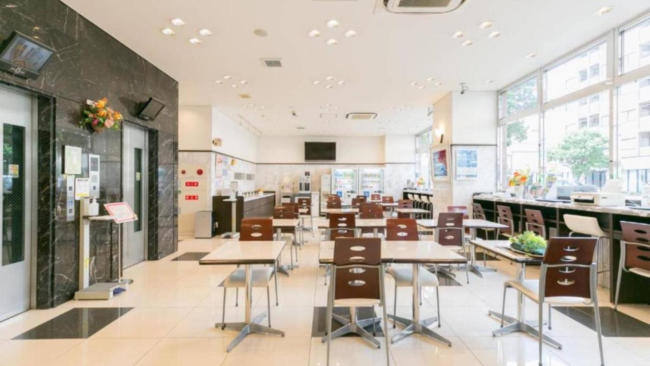 Toyoko Inn Saitama Toda Koen Eki Nishi Guchi Buitenkant foto