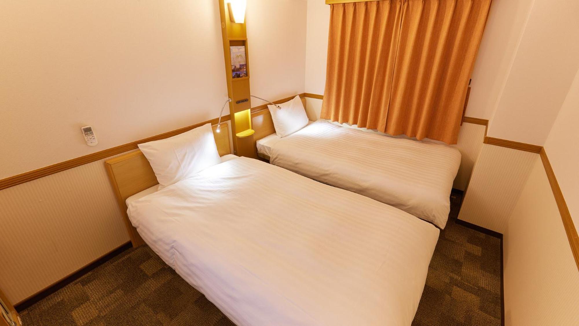 Toyoko Inn Saitama Toda Koen Eki Nishi Guchi Buitenkant foto