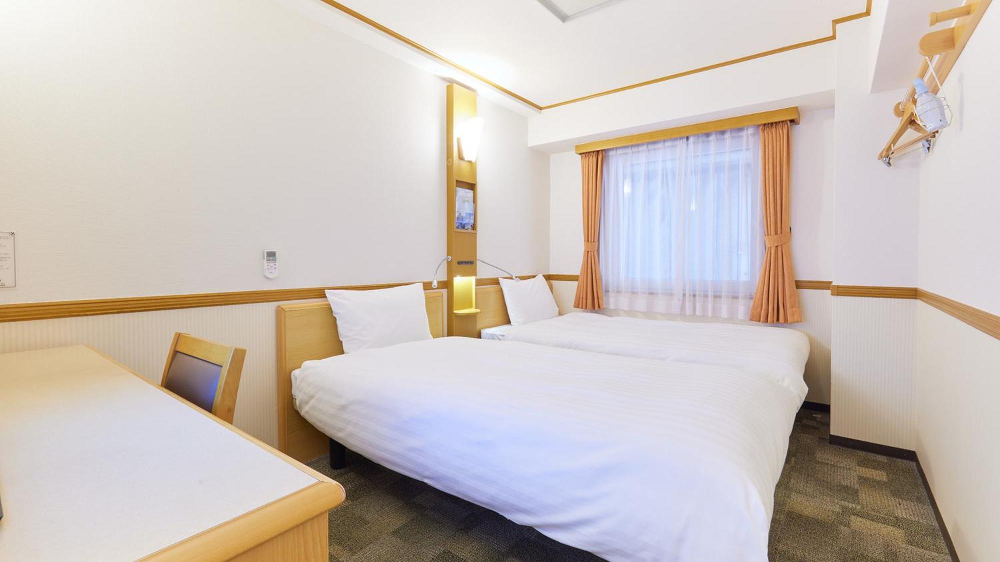 Toyoko Inn Saitama Toda Koen Eki Nishi Guchi Buitenkant foto